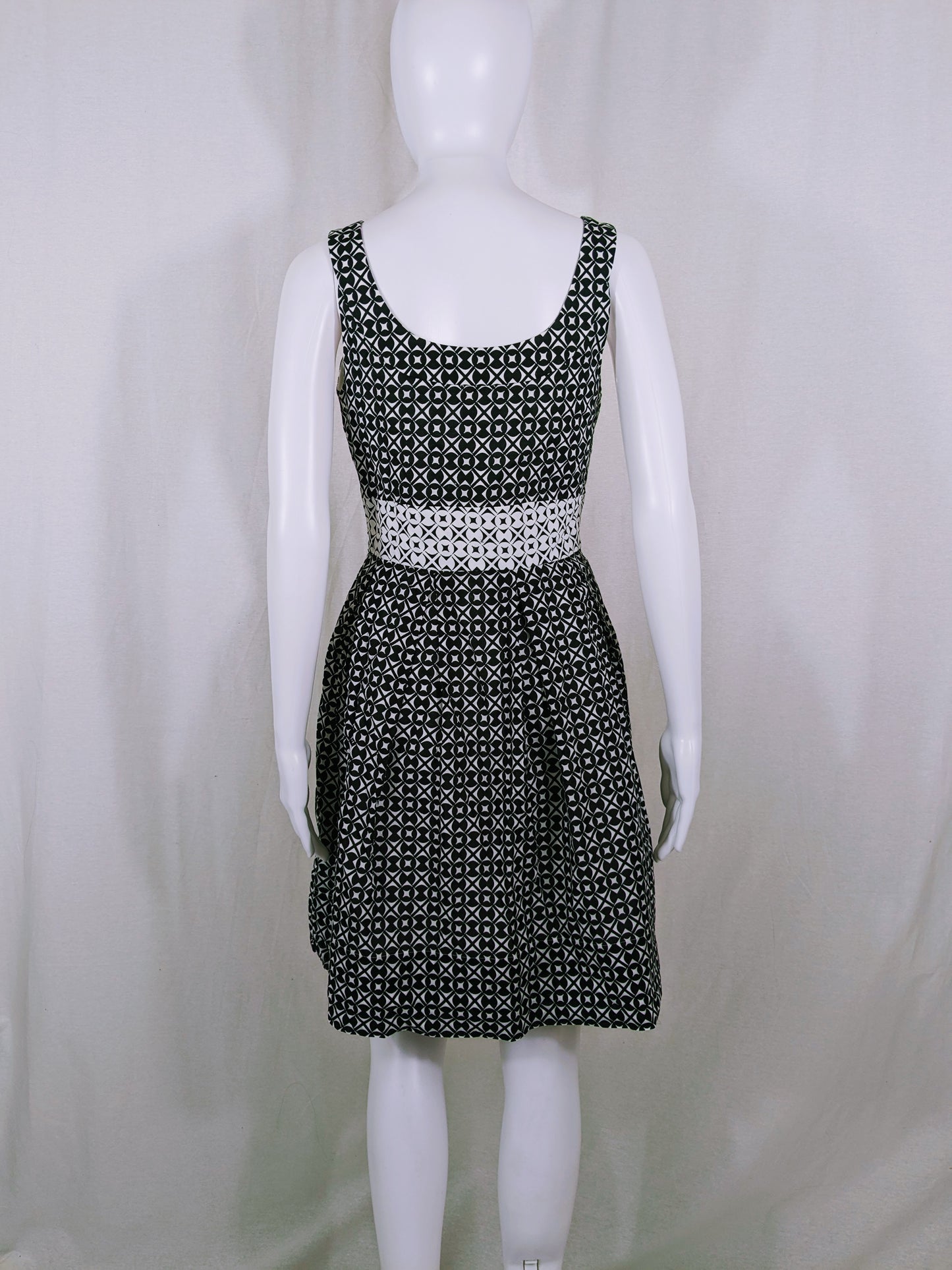 White House Black Market Dress Size 2