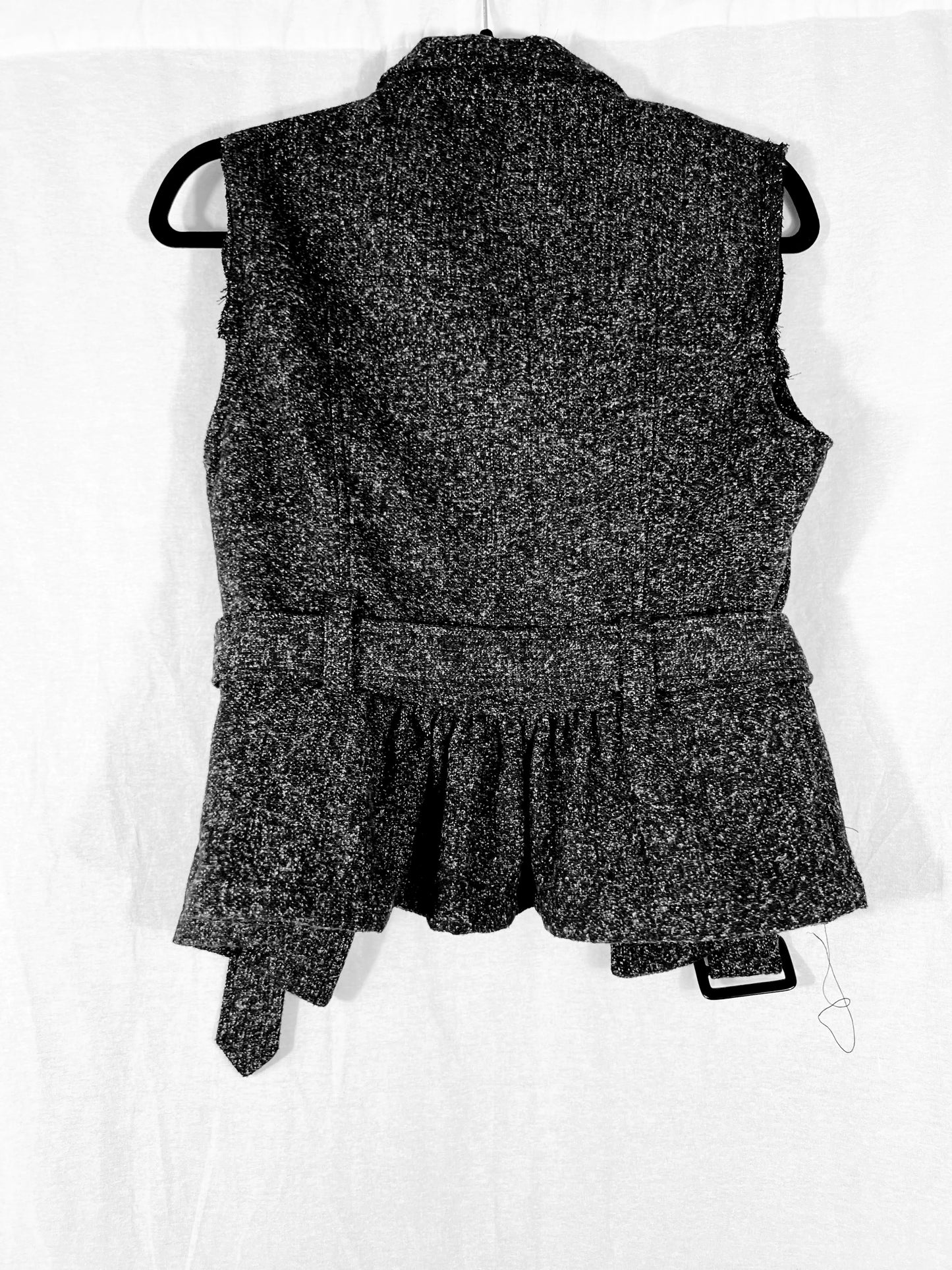 Sashimi Black & Gray Speckled Button Down Vest Junior's Size M