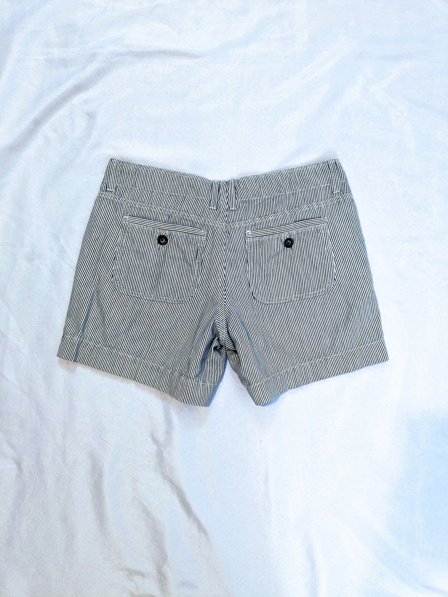 Gap Shorts Size 6