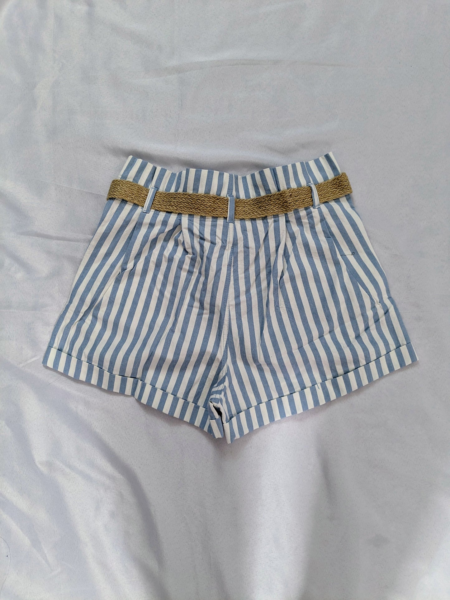 Mine Belted Shorts Size M