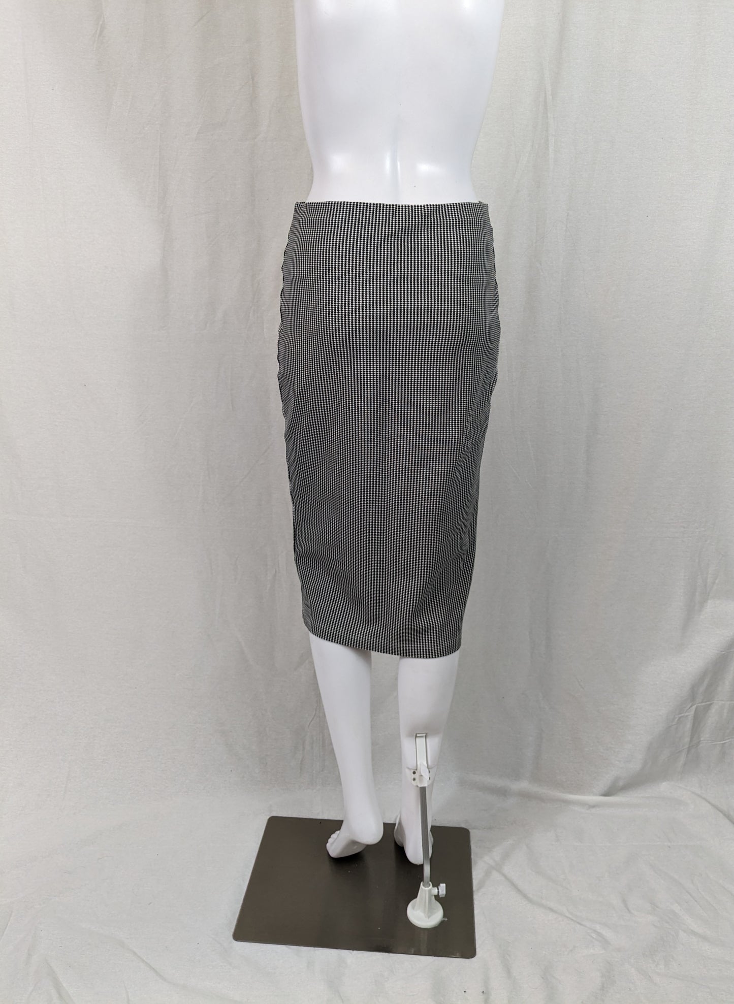 Sanctuary Stretchy Houndstooth Pencil Skirt Size S